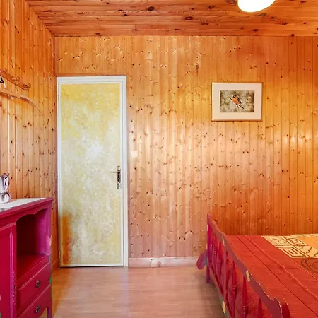 D'hotes Le Volcan D'aizac Bed and breakfast Aizac