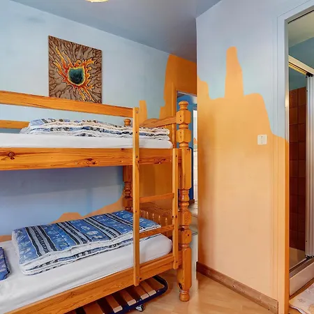 D'hotes Le Volcan D'aizac Bed & Breakfast 2*
