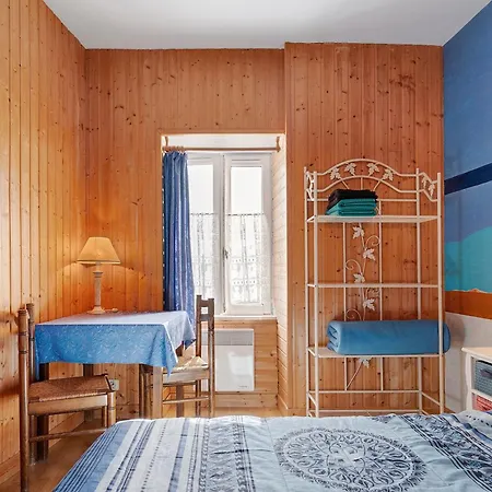 D'hotes Le Volcan D'aizac Bed and breakfast Aizac